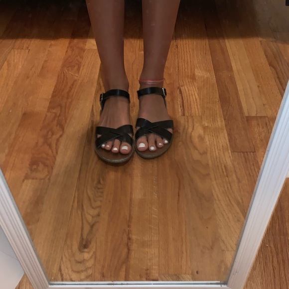 Sandals - Picture 3 of 3